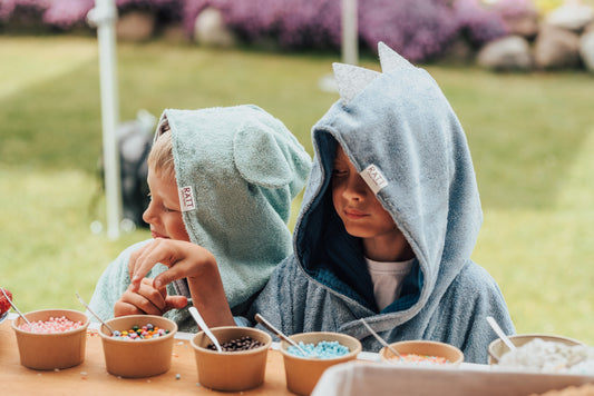 Rätt - Kurzarm Poncho für Kleinkinder | "Dinosaurier"