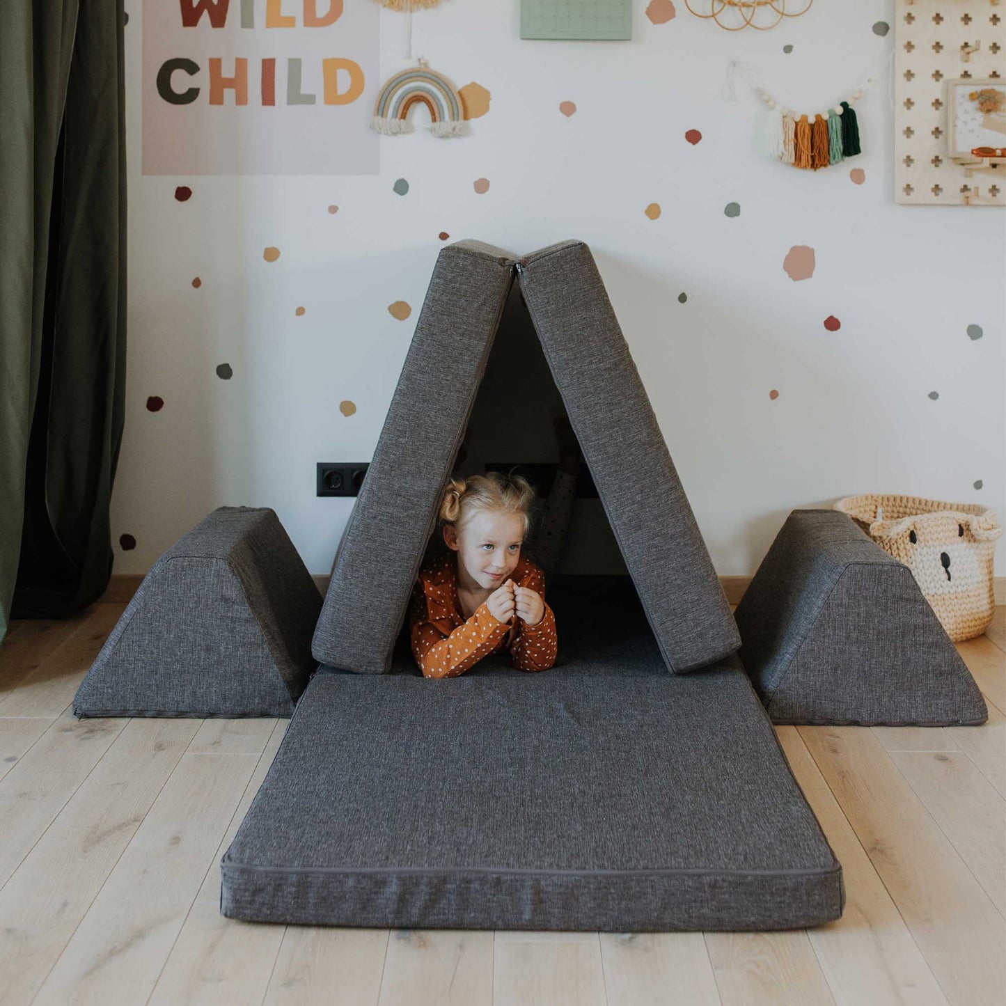 Monboxy - Aktivitäts Spielsofa | Dunkelbraun